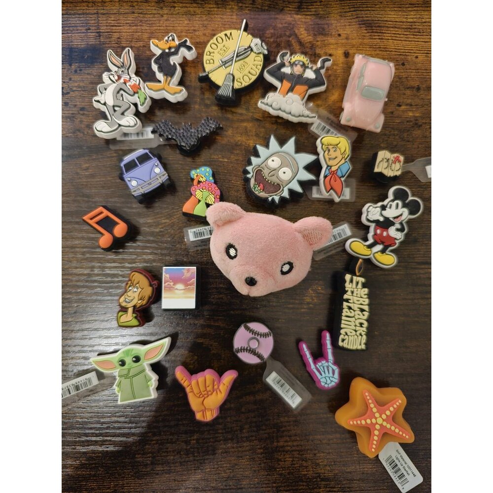 Curated Jibbitz Collection - Picture 2 of 2